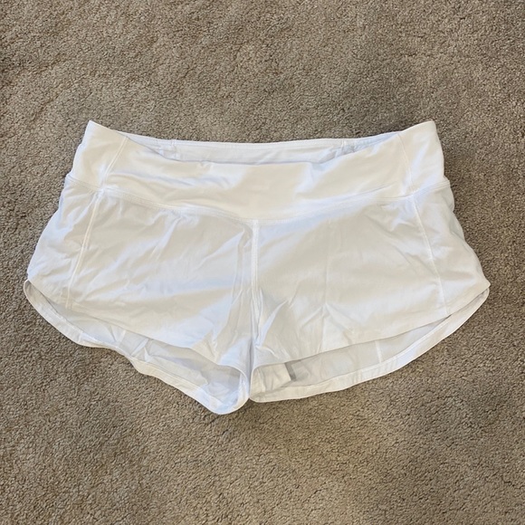 Lululemon low rise white speeds up size 6 - Picture 2 of 5